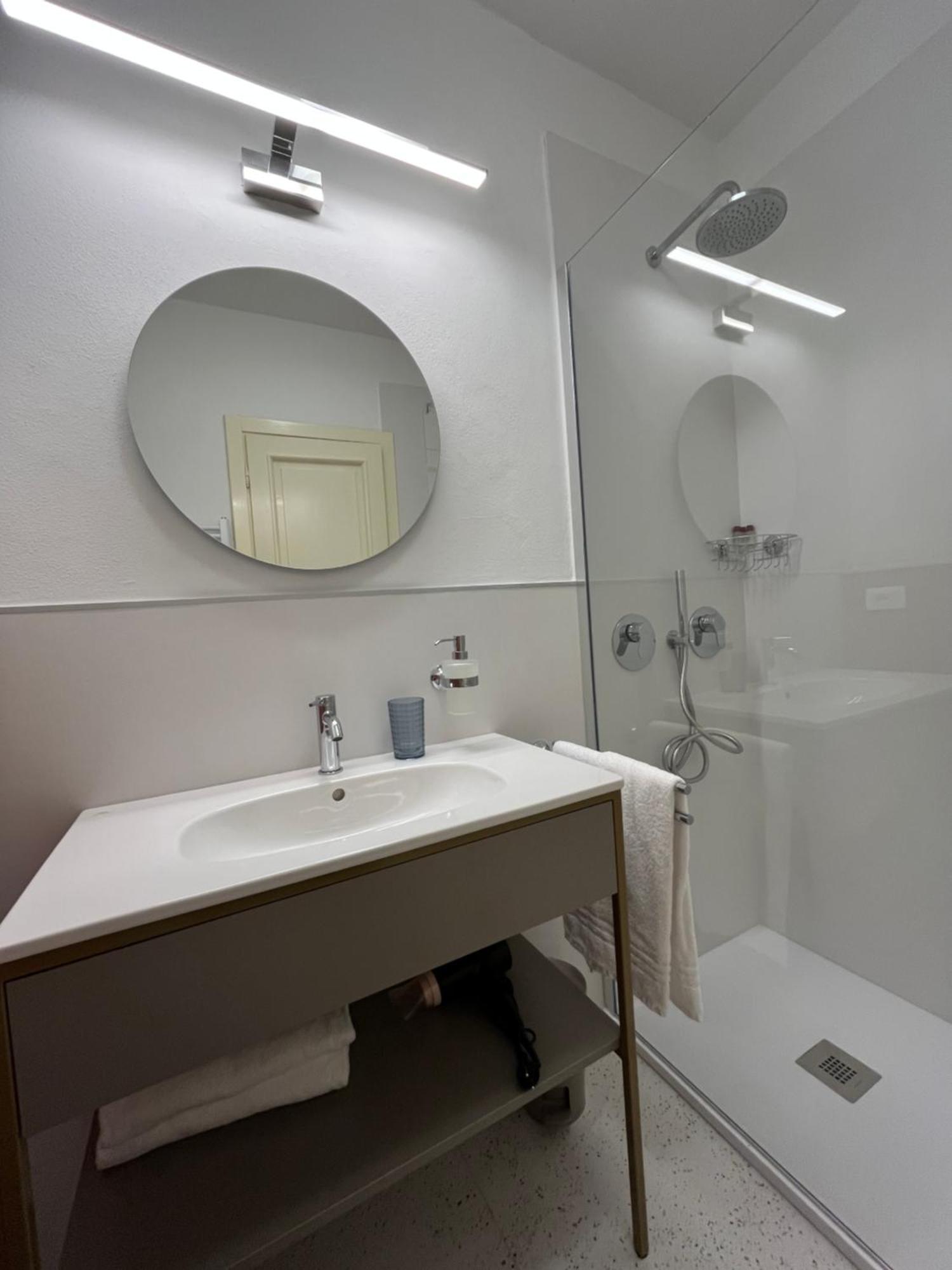 Hotel Duca D'Aosta Firenze Bagian luar foto