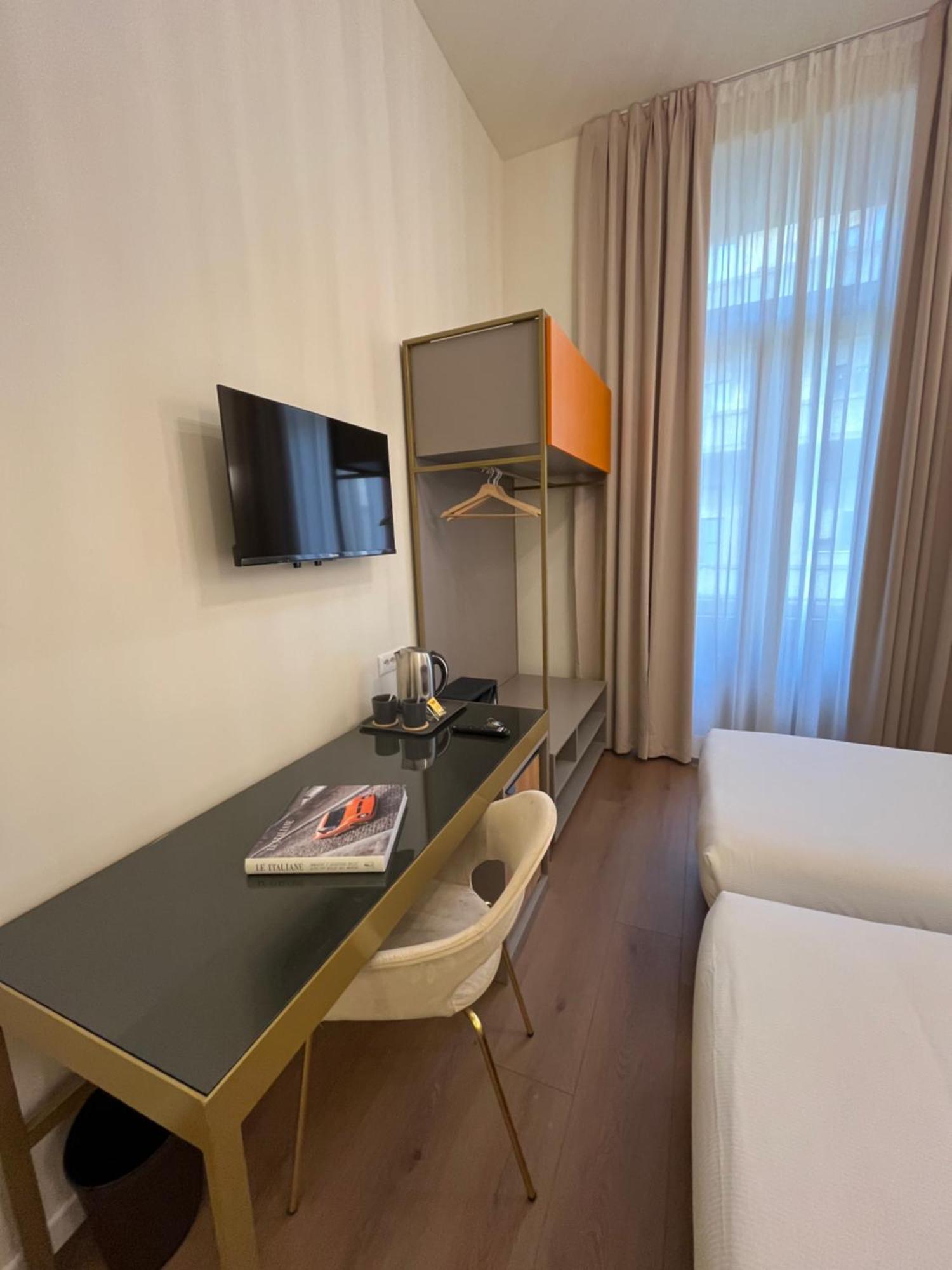 Hotel Duca D'Aosta Firenze Bagian luar foto