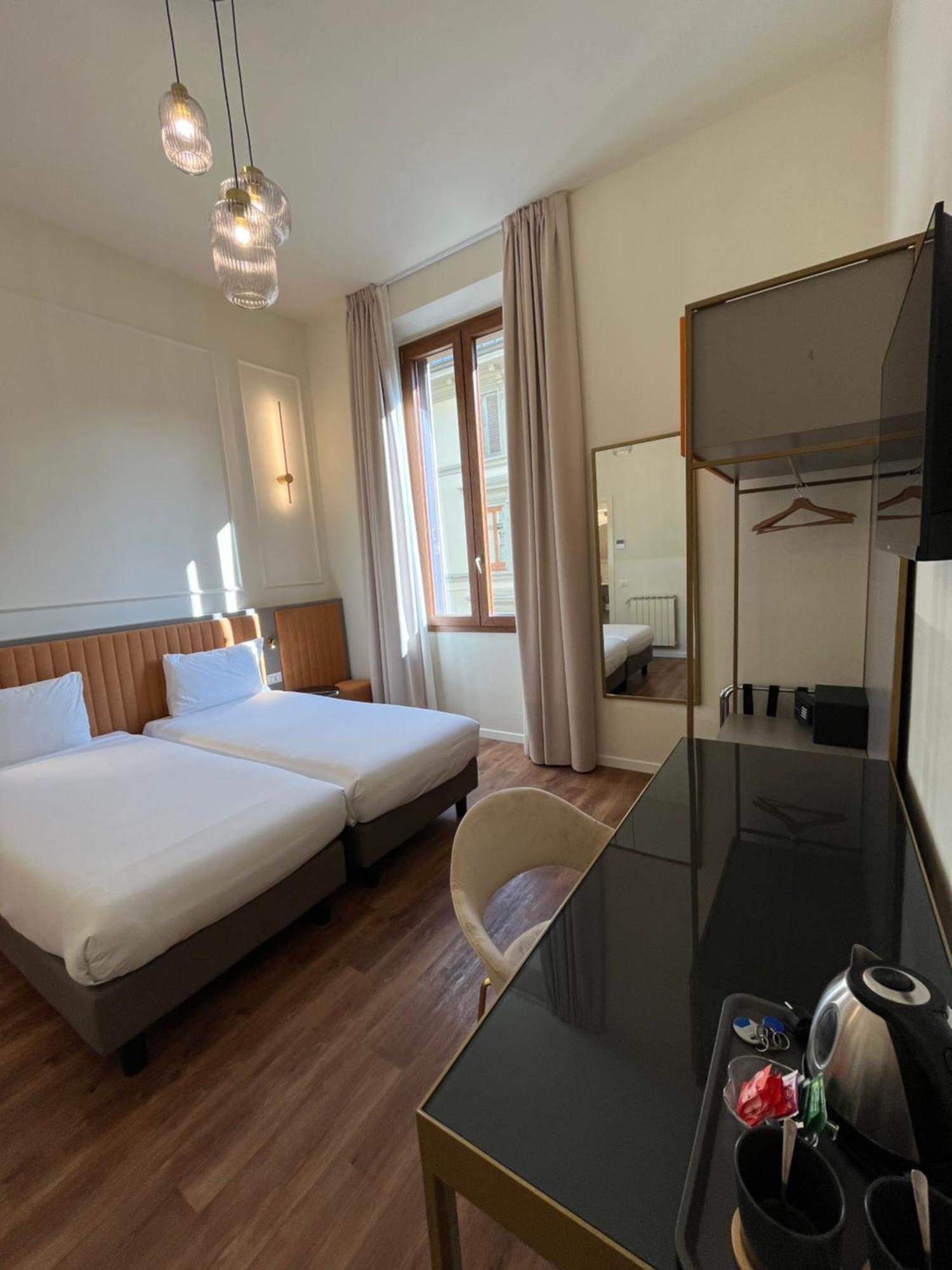 Hotel Duca D'Aosta Firenze Bagian luar foto