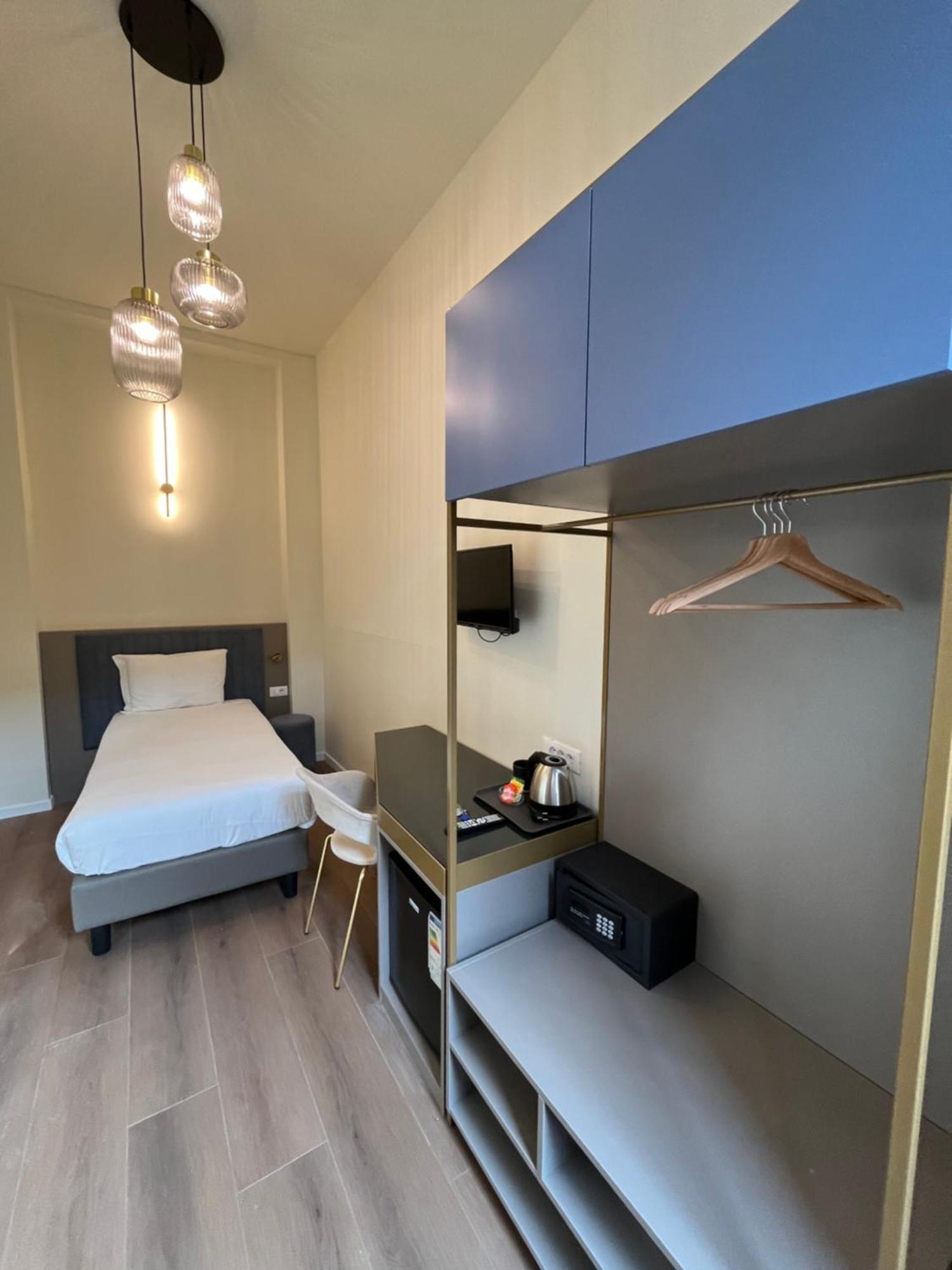 Hotel Duca D'Aosta Firenze Bagian luar foto