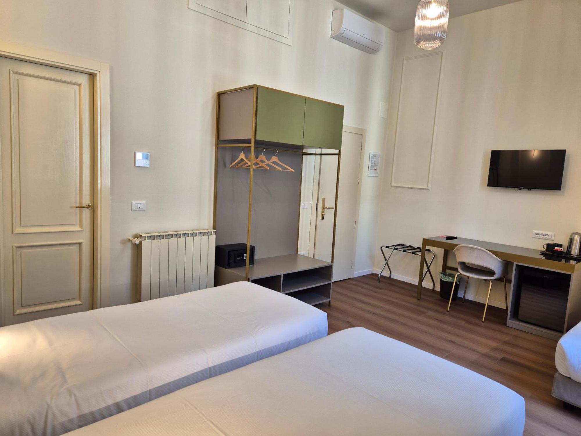 Hotel Duca D'Aosta Firenze Bagian luar foto