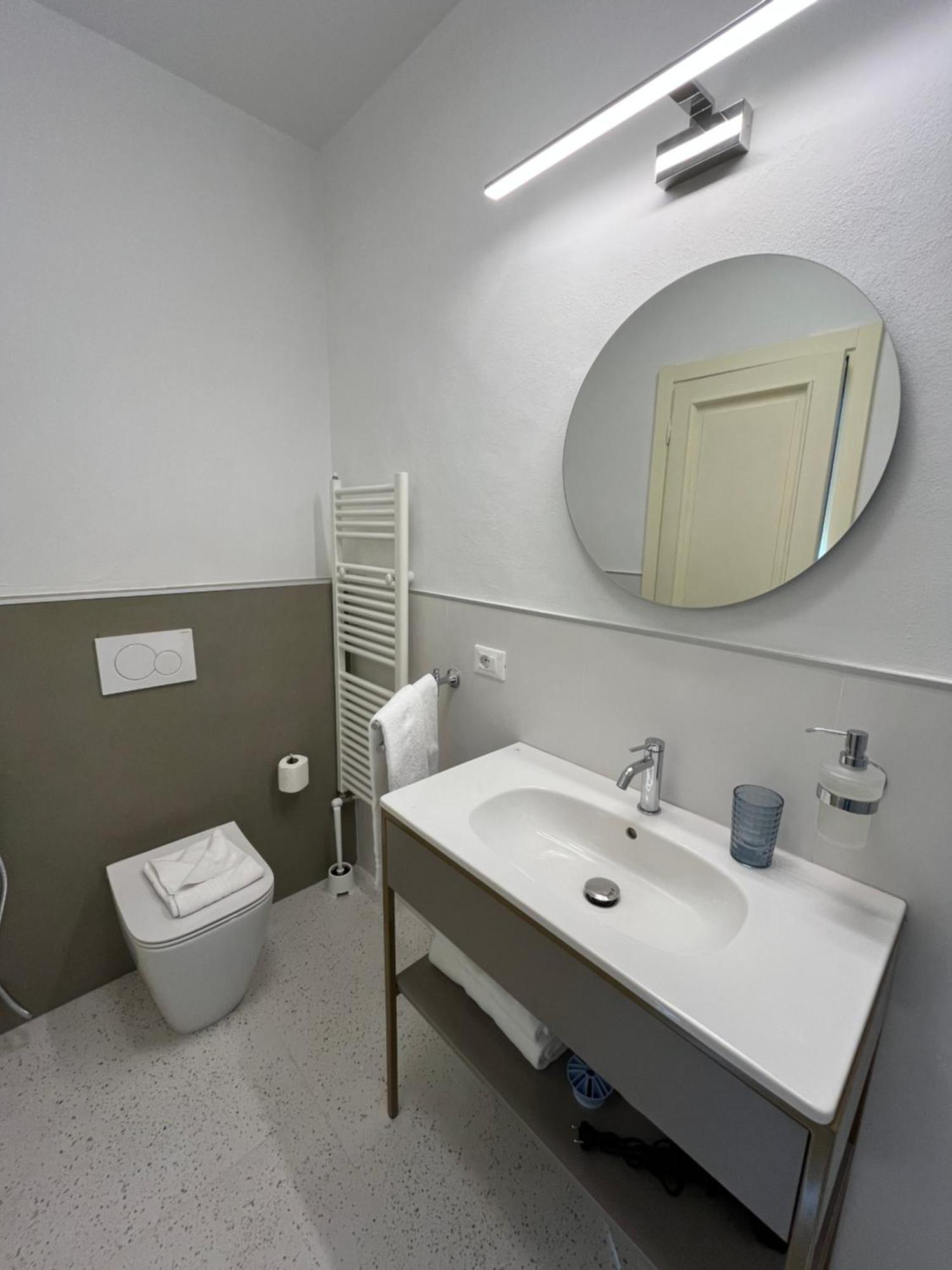 Hotel Duca D'Aosta Firenze Bagian luar foto